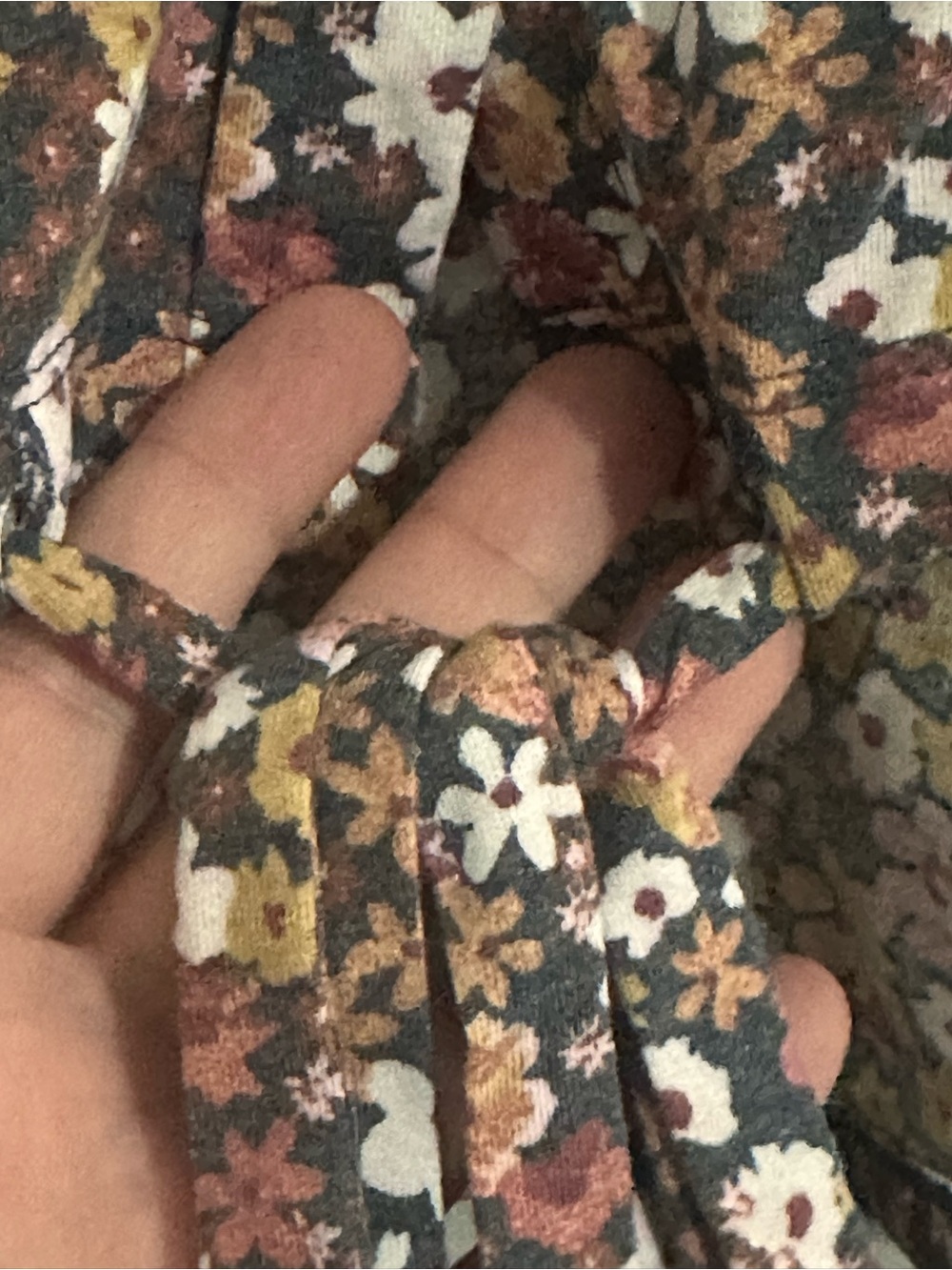 Truself Floral Button-Front Blouse with tie in the front size large - Picture 4 of 6